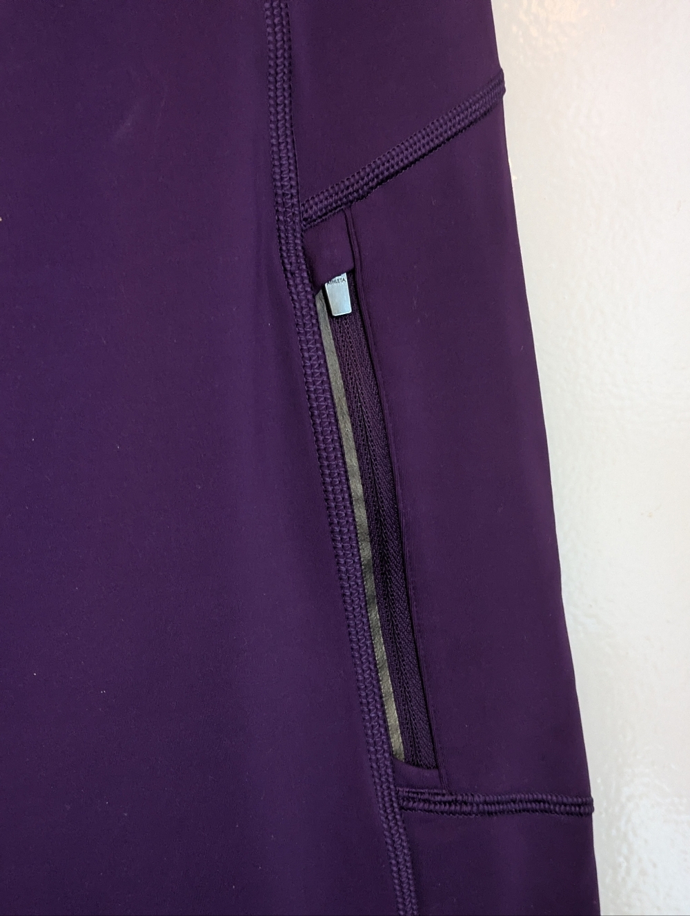 Athleta Rainier Tight Leggings Purple Violet Yoga Fitness Workout Pants 2X - Picture 3 of 16